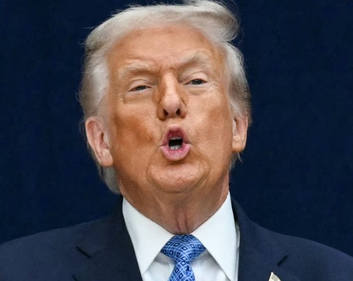 the-traitor’s-‘absolutely-crazed’-threat-to-those-who-question-his-health-sparks-outrage