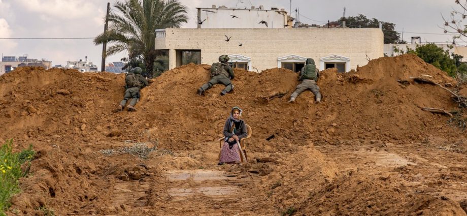 israeli-troops-used-this-palestinian-woman-as-a-human-shield