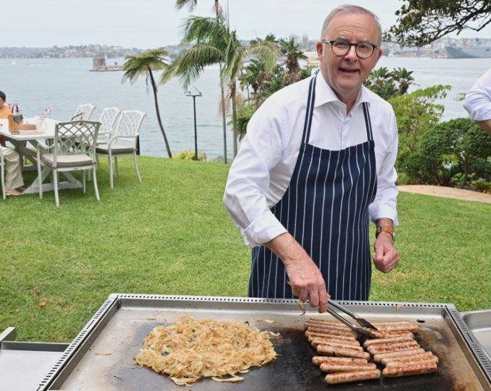 social-media-ban-for-children-under-16-starts-in-australia