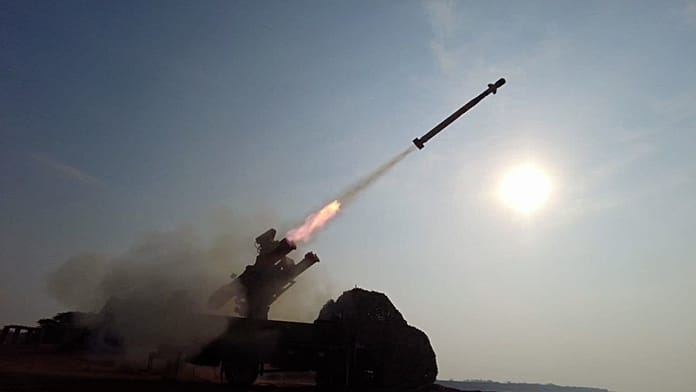 iran-aims-to-fire-2,000-missiles-at-once-in-future-conflict,-israel-warns