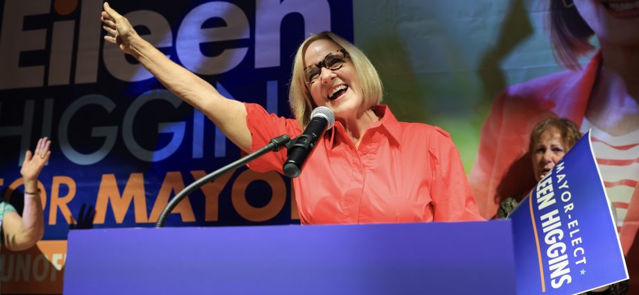 “crushing”-the-traitor’s-candidate:-miami-elects-first-democratic-mayor-in-nearly-30-years