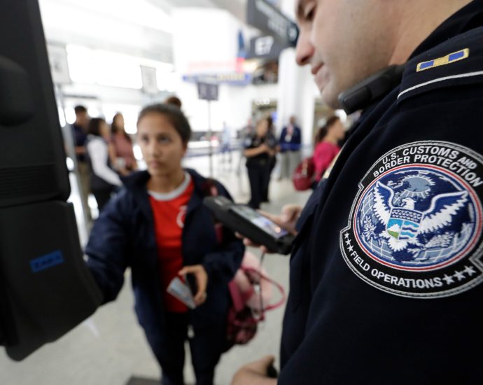 us-plans-to-ask-visitors-to-share-5-years-of-social-media-history-to-enter