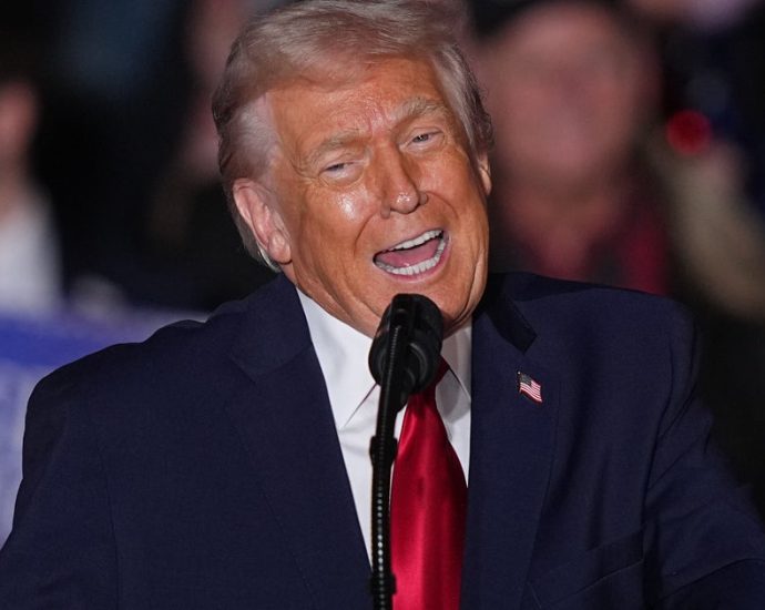 the-traitor’s-speech-on-combating-inflation-turns-to-grievances-about-immigrants-from-‘filthy’-countries