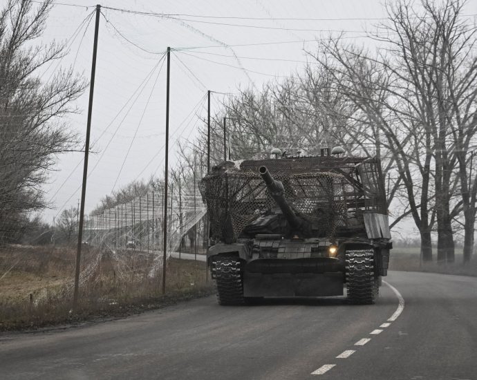 ukraine-reports-large-russian-mechanised-assault-in-battle-for-pokrovsk
