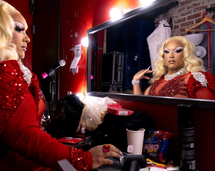 this-centuries-old-sacred-music-got-a-drag-glow-up