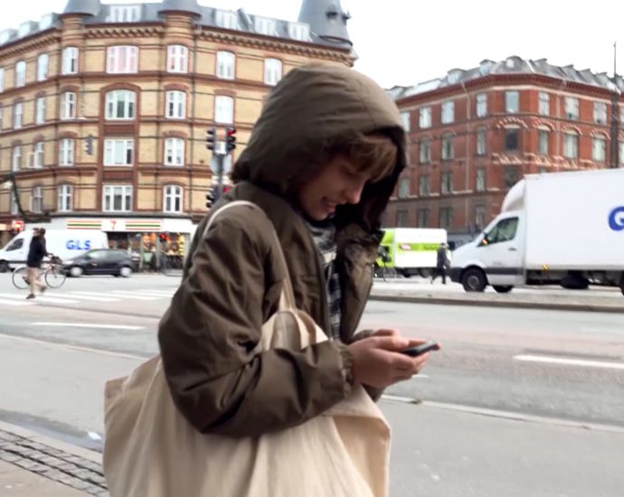 denmark-plans-to-ban-access-to-social-media-for-anyone-under-15