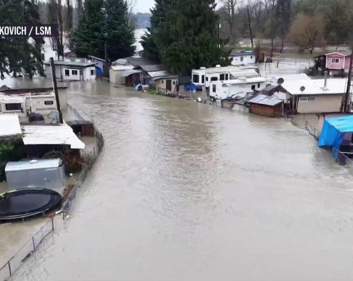 major-flooding-concerns-in-washington-prompt-evacuations