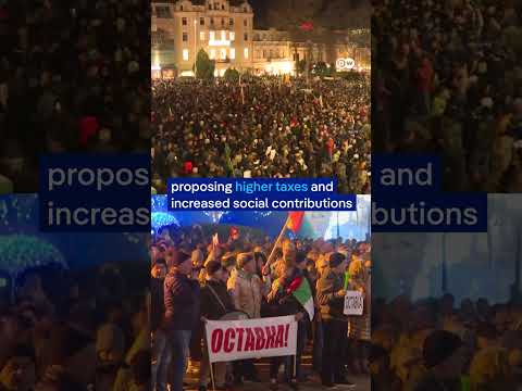 bulgaria’s-government-resigns-amid-country-wide-protest-|-dw-news