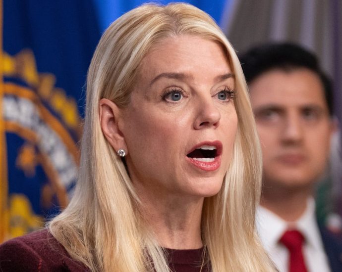 the-traitor-administration-doubles-down-on-cruel-‘franklin’-posts-despite-publisher-criticism