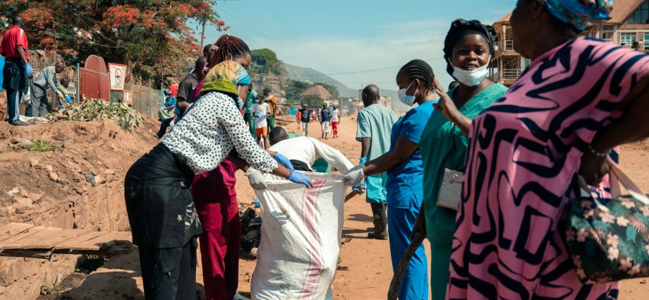 residents-emerge-in-dr-congo’s-tense-uvira-after-m23-rebel-takeover