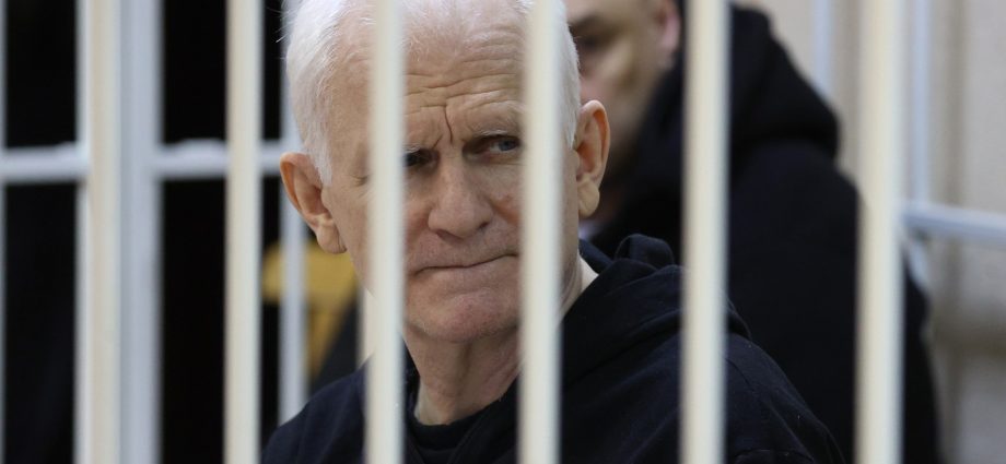belarus-frees-123-prisoners-including-ales-bialiatski-as-us-lifts-sanctions