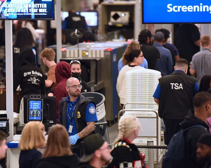 flying-may-now-come-with-immigration-enforcement-attached