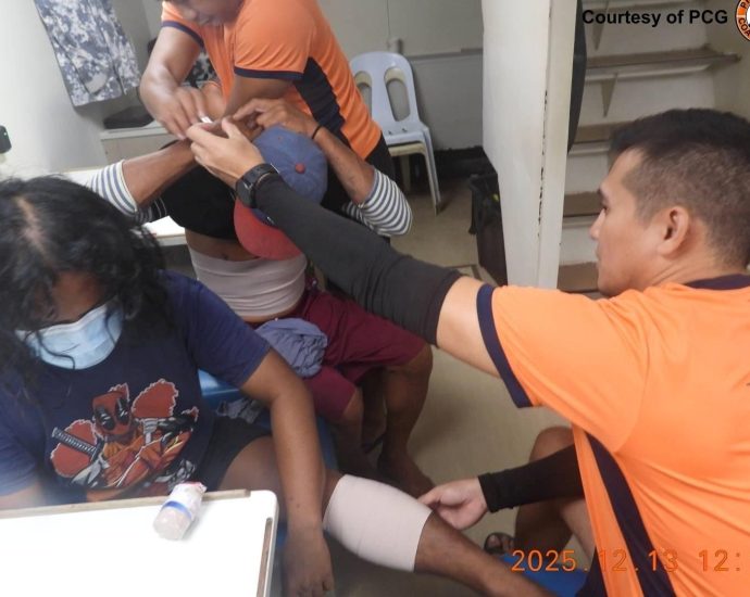 philippines-says-fishermen-hurt,-boat-damaged-in-china-coastguard-skirmish