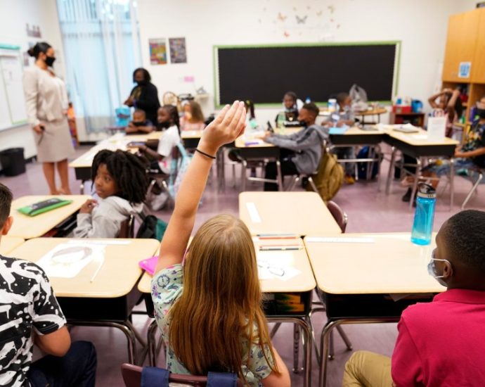 how-google-ai-tool-is-transforming-textbooks-for-students