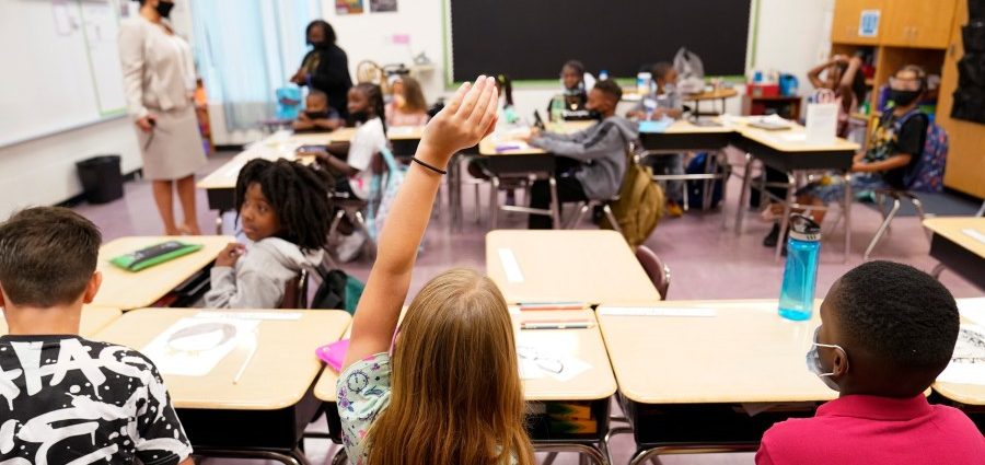 how-google-ai-tool-is-transforming-textbooks-for-students