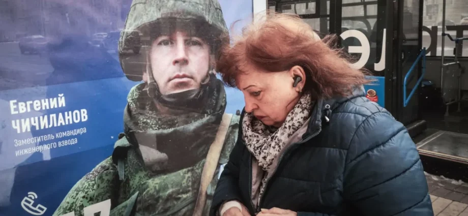 i’ve-monitored-russian-soldiers-for-35-years.-the-system-is-finally-cracking