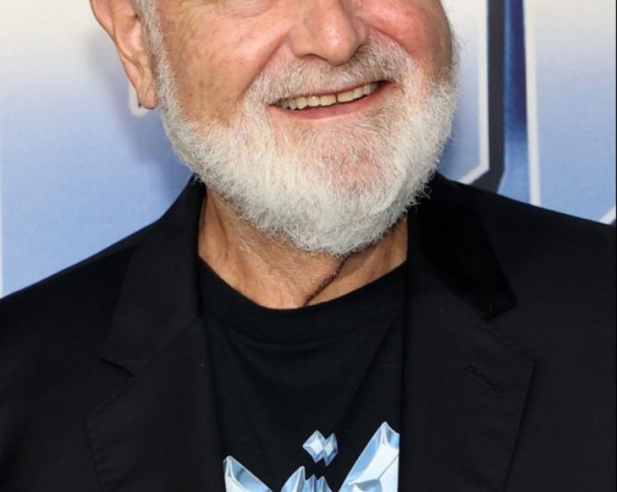 rob-reiner’s-daughter-says-she-is-‘in-shock’