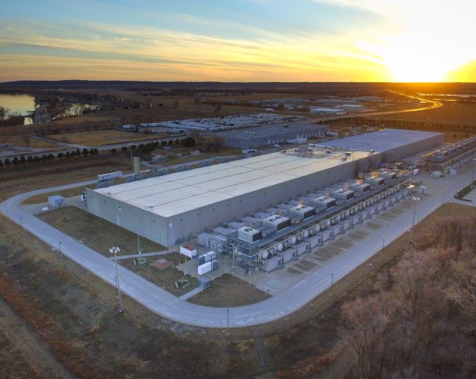 the-koch-network-is-pushing-the-traitor-to-accelerate-ai,-documents-show