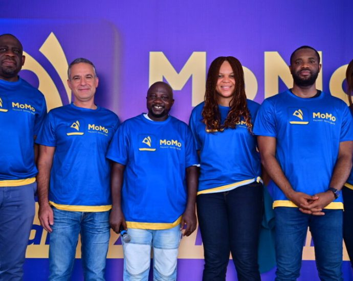 MoMo PSB Begins N10 Per Fare Rides In Unilag