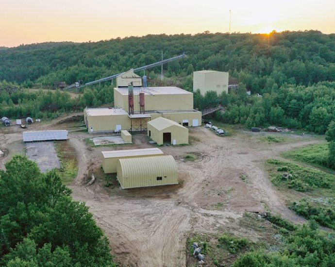 global-battery-materials-combines-korean-process-tech-and-canadian-natural-graphite