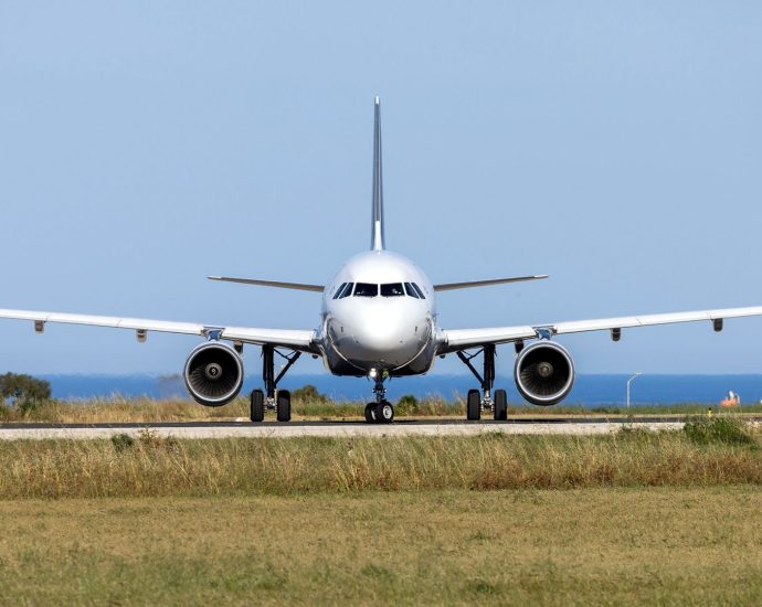 airbus-still-has-over-100-aircraft-to-deliver-to-reach-revised-2025