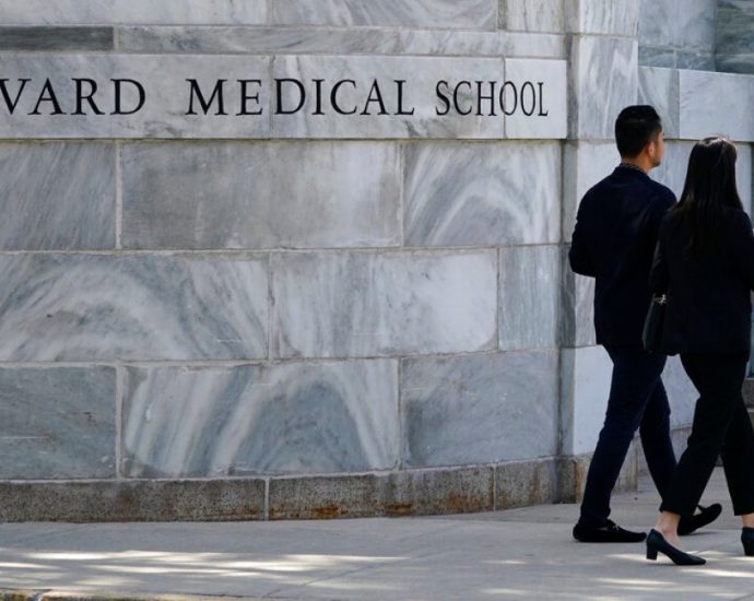 ex-harvard-morgue-manager-who-stole-body-parts-gets-8-years-in-prison