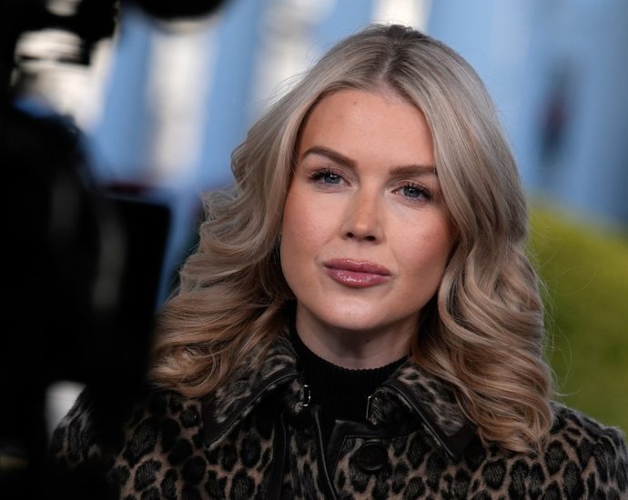 transcript:-the-traitor-press-sec-goes-off-rails-as-susie-wiles-mess-worsens