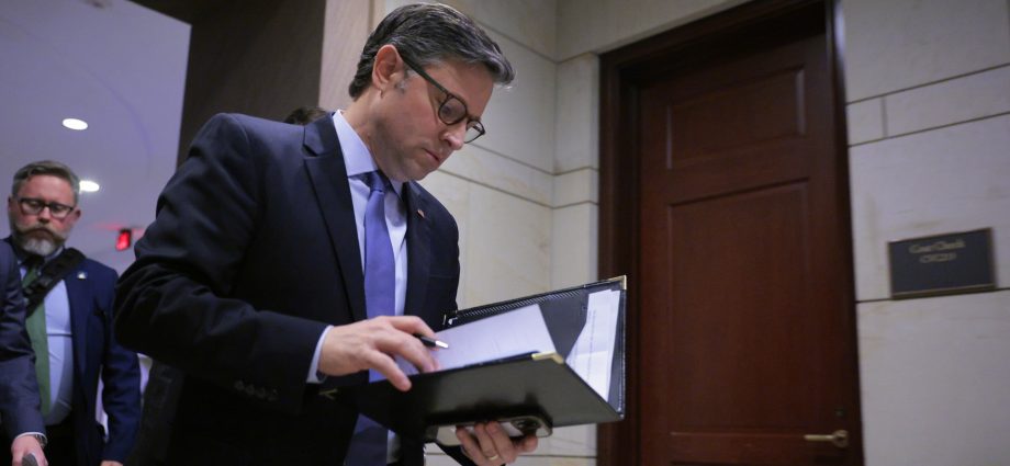 moderate-republicans-join-democrats-to-force-vote-on-extending-aca-subsidies