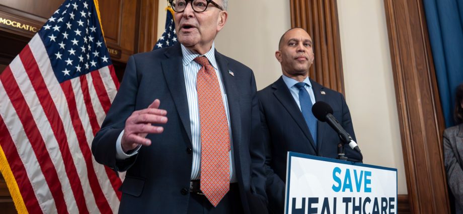 republicans-defy-house-leadership-to-force-vote-on-healthcare-subsidies