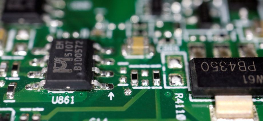 can-india-catch-up-with-the-us,-taiwan-and-china-in-the-global-chip-race?