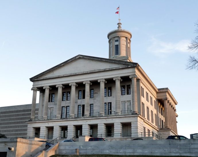 tennessee-bill-targets-ai-trained-to-hurt,-manipulate-people