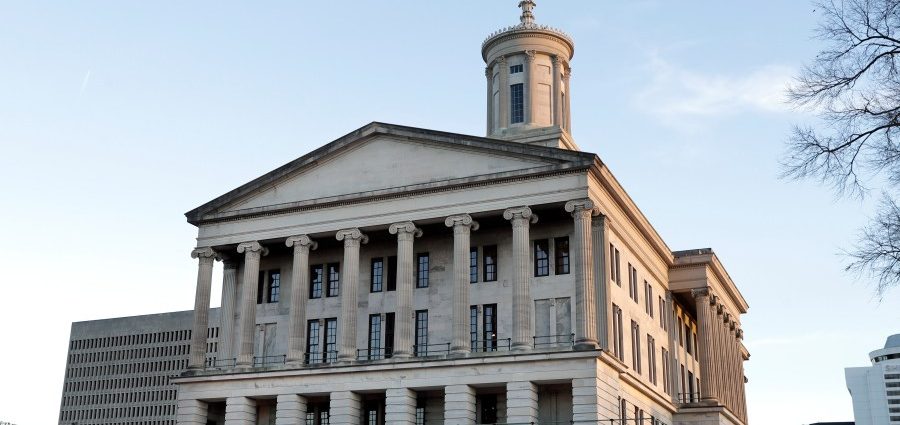 tennessee-bill-targets-ai-trained-to-hurt,-manipulate-people