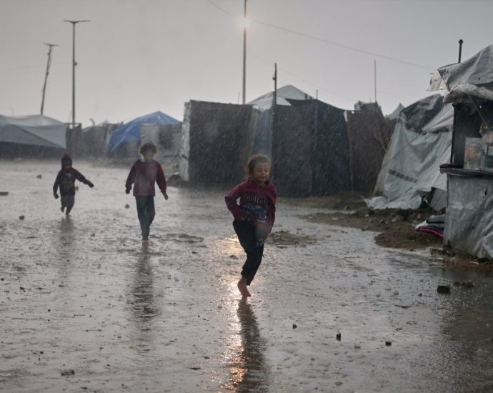 qatar’s-pm-says-israeli-ceasefire-violations-‘endanger’-entire-gaza-process