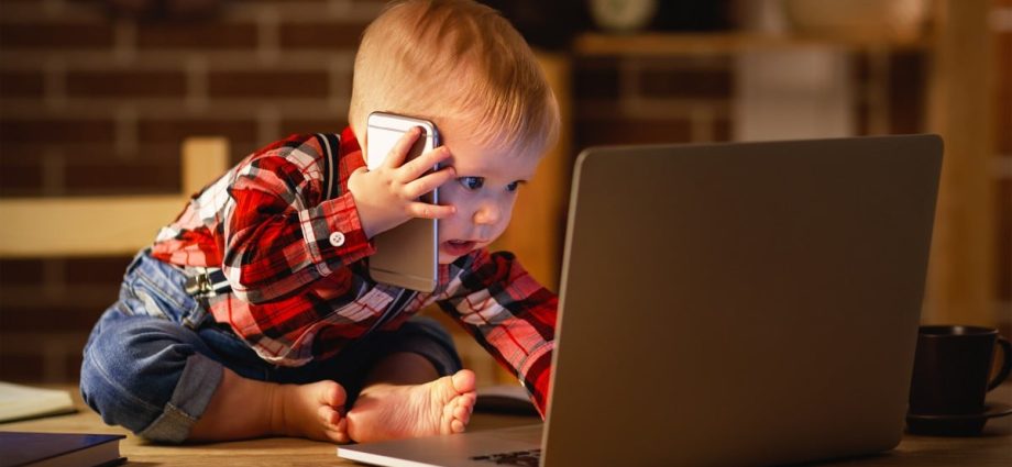 faith-in-the-internet-is-fading-among-young-brits