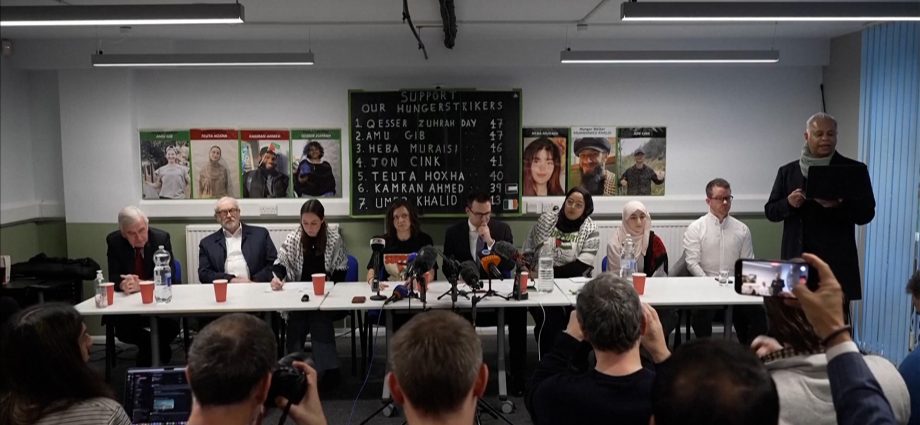 pro-palestinian-hunger-strikers-face-death-in-jail,-doctors-say