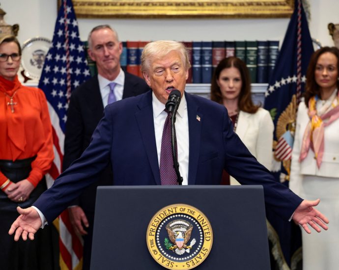 the-traitor-announces-new-deal-with-pharma-companies-to-cut-drug-prices