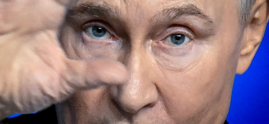 russia-ukraine-war:-list-of-key-events,-day-1,395