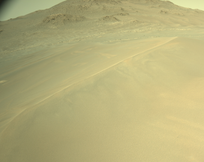 wind-sculpted-landscapes:-investigating-the-martian-megaripple-‘hazyview’