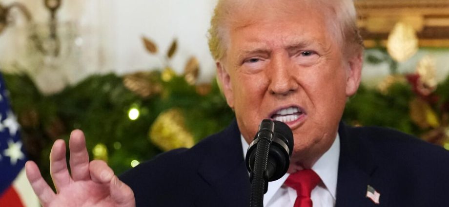 news-analysis:-the-traitor’s-math-problem:-rising-prices,-falling-approval-ratings