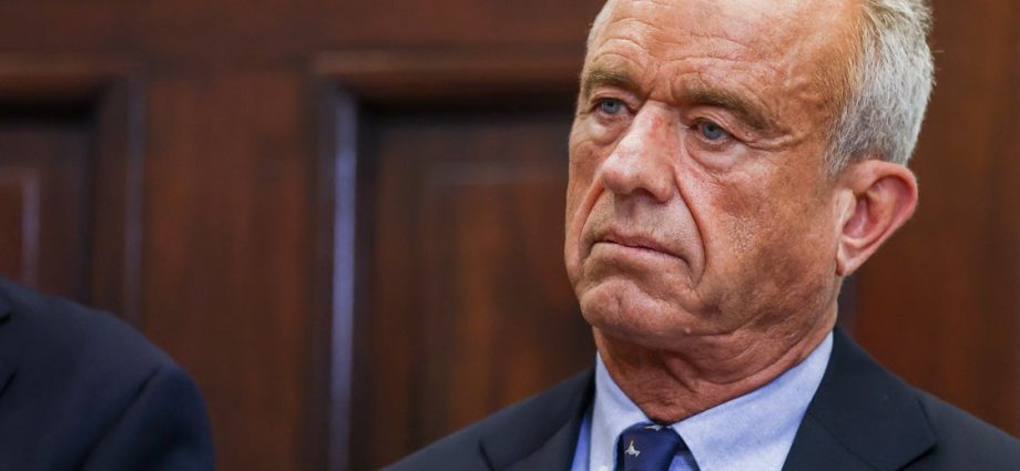 we-are-living-through-the-worst-measles-outbreak-in-30-years-—-but-rfk-jr.-won’t-tell-you-that