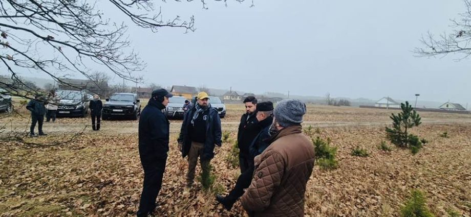 “russia-cannot-destroy-friendship-between-poland-and-ukraine”:-delegations-meet-in-volyn-to-prepare-exhumation-of-1943-victims