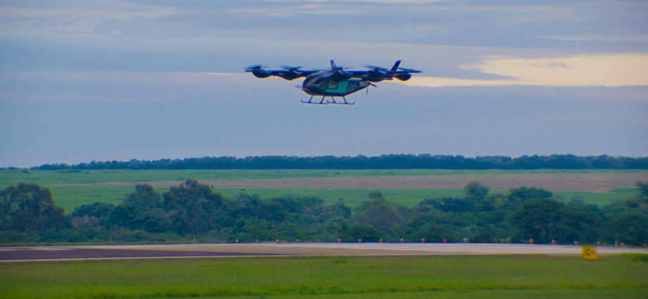embraer’s-flying-taxi-completes-maiden-flight-ahead-of-2027-entry