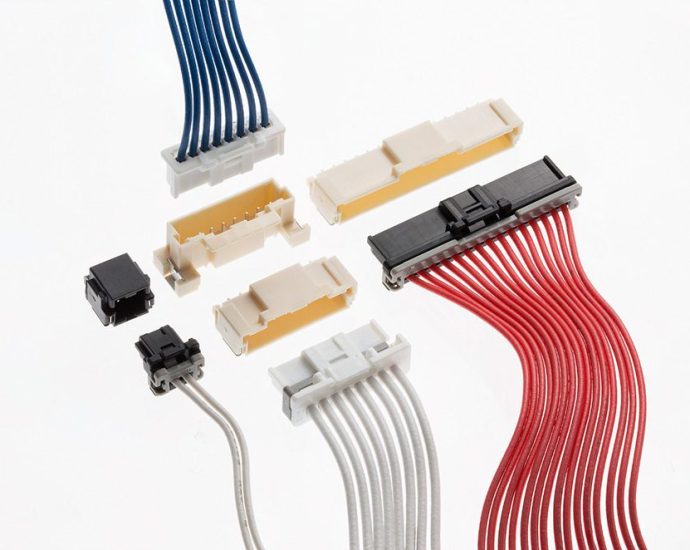 download-the-guide-to-succeeding-with-connector-miniaturization-in-automotive-systems