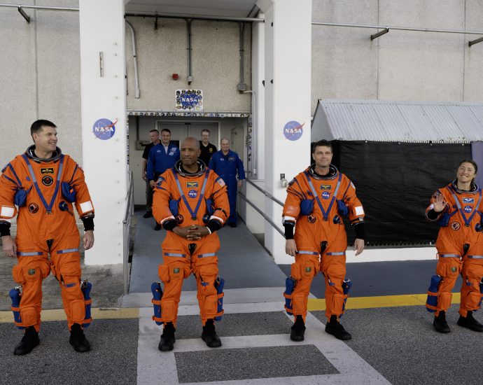 artemis-ii-crew-rehearse-launch-day-demonstration