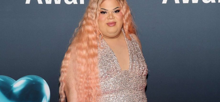 jools-lebron-on-life-after-‘very-demure,’-viral-whiplash,-and-a-gay-moment-that-made-her-laugh-(exclusive)