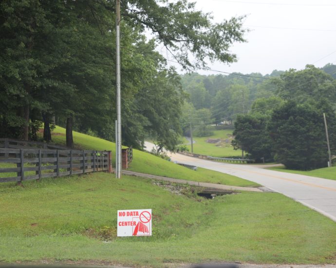 behind-closed-doors,-georgia-county-rewrote-data-center-rules