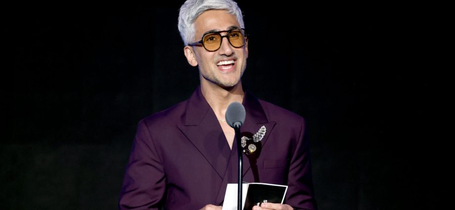 tan-france-on-bidding-farewell-to-‘queer-eye’-and-what’s-next-after-the-fab-five-(exclusive)