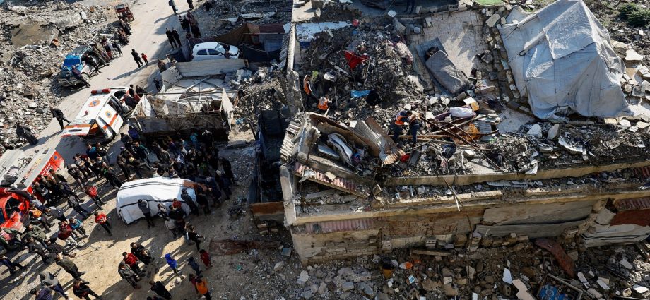 live:-israel-continues-ceasefire-violations;-1-palestinian-killed-in-gaza