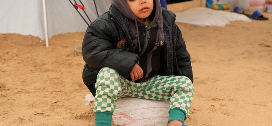 ‘alarming’-medicine-shortages-in-gaza-amid-israeli-restrictions