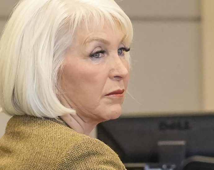 barabak:-she-went-to-jail-for-the-traitor’s-big-lie.-he’s-trying-to-get-her-sprung